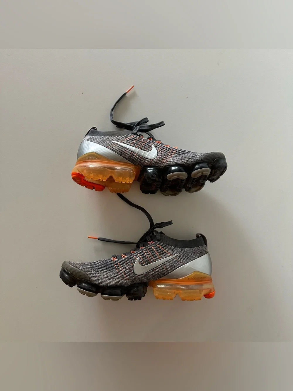 Nike Air VaporMax Flyknit 3 Dark Grey Total Orange Men’s 10 AJ6900-024   Overall